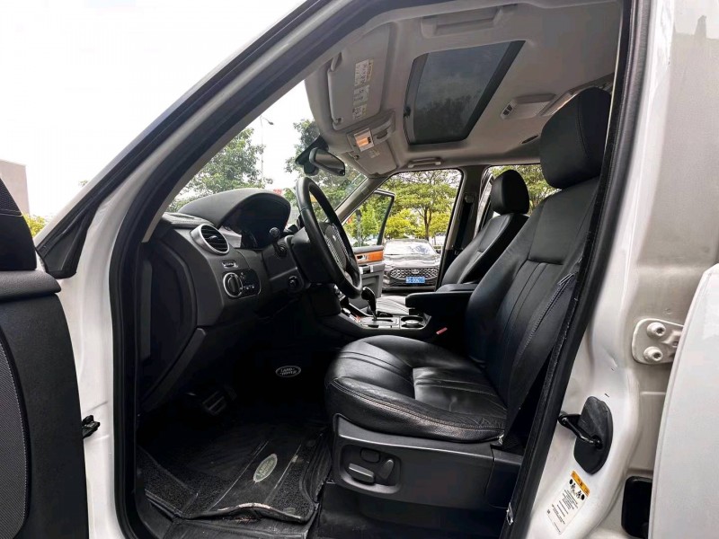 广州11年路虎发现5