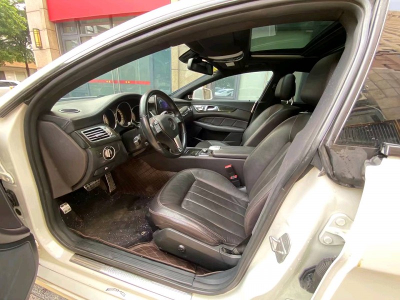 东莞13年奔驰CLS5