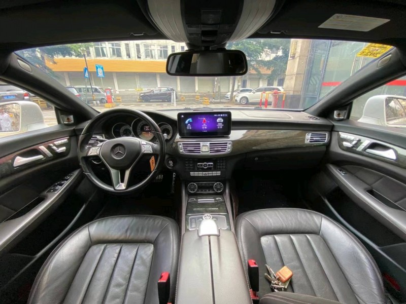 东莞13年奔驰CLS6