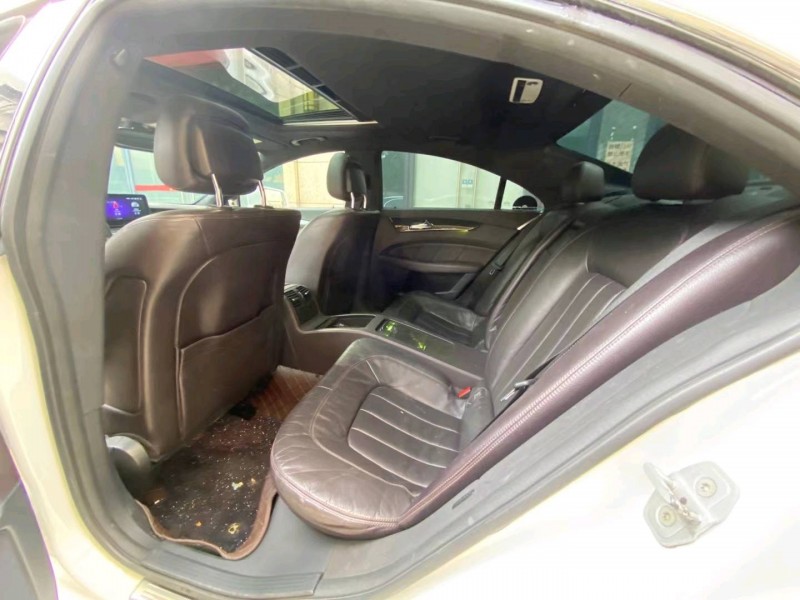 东莞13年奔驰CLS8