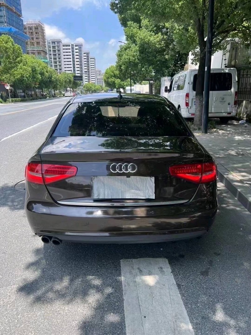 溫州14年奧迪A4L9
