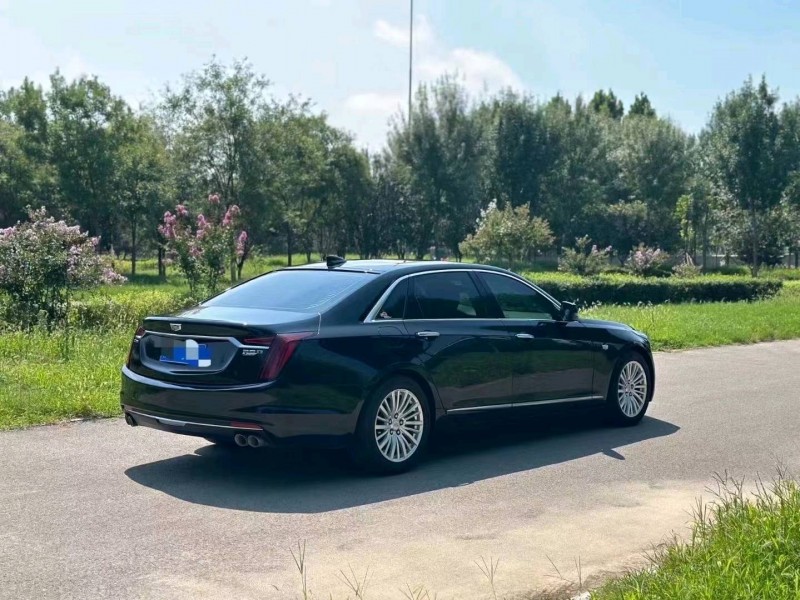 东营20年凯迪拉克CT67