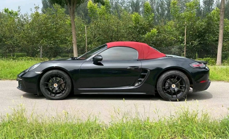 枣庄17年保时捷Boxster4