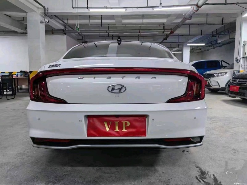 成都21年现代名图6