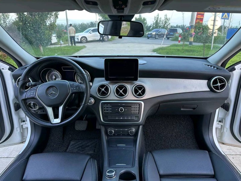 徐州16年奔驰GLA6