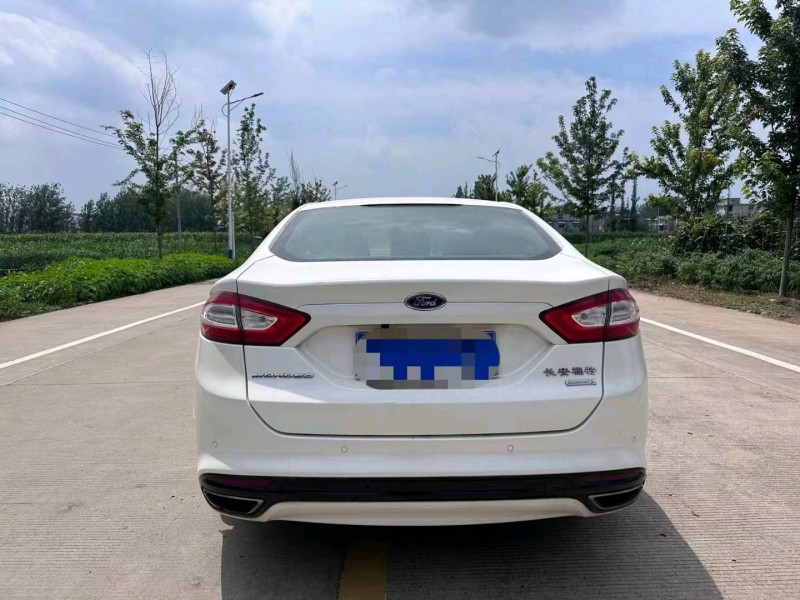 徐州16年福特蒙迪欧9