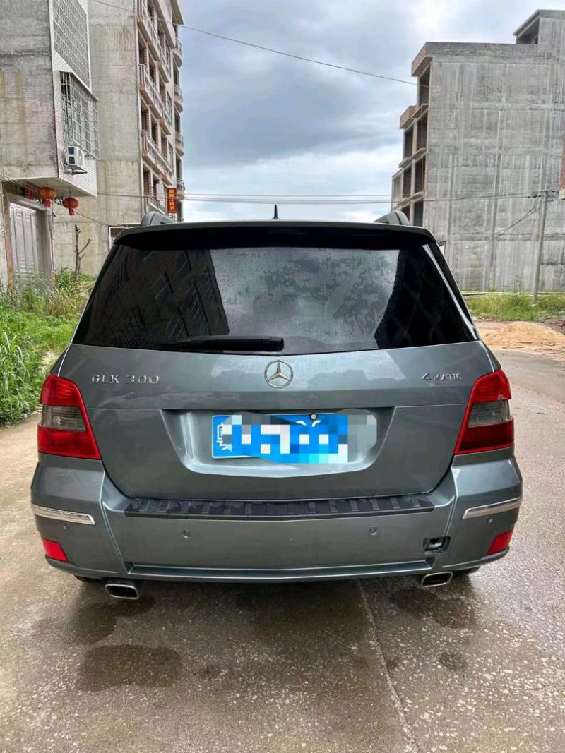 邢台12年奔驰GLK5