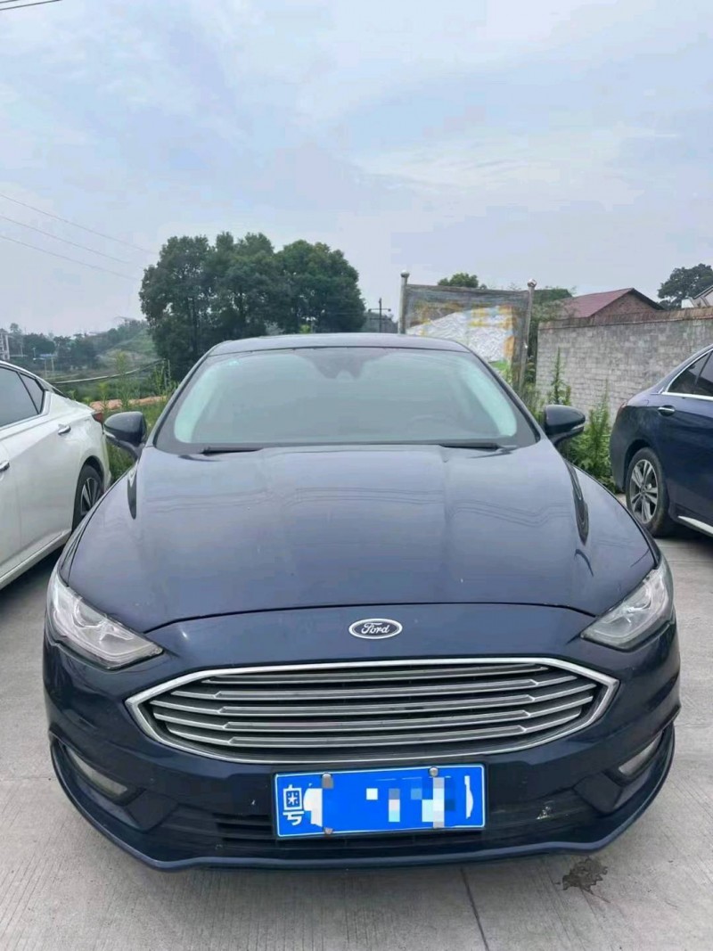 汕头17年福特蒙迪欧1