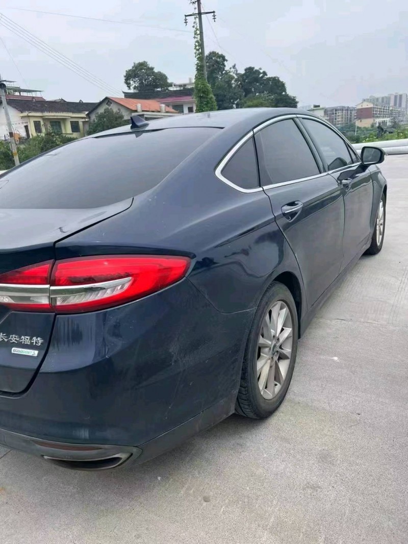 汕头17年福特蒙迪欧6