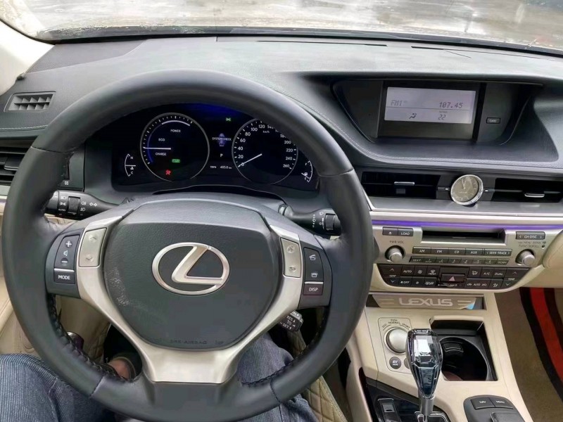 宜昌13年雷克萨斯ES9