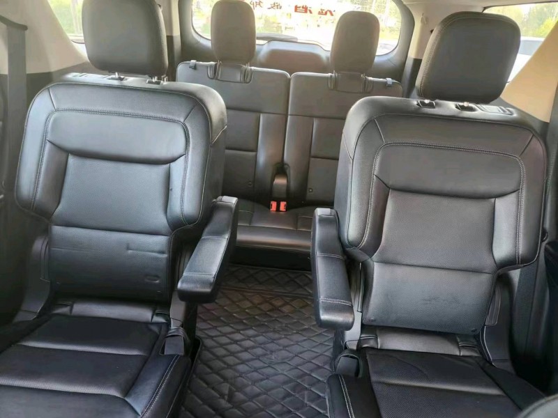 东营20年福特探界者7