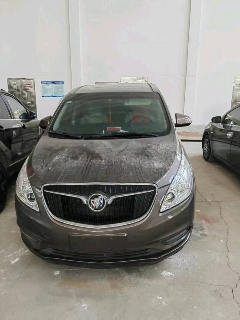 枣庄17年别克GL81