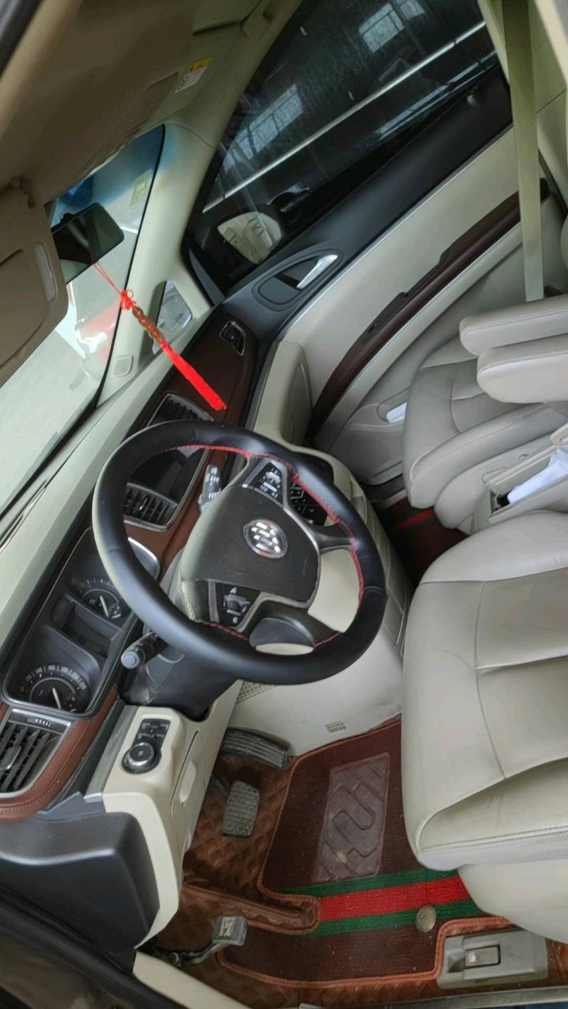 枣庄17年别克GL86