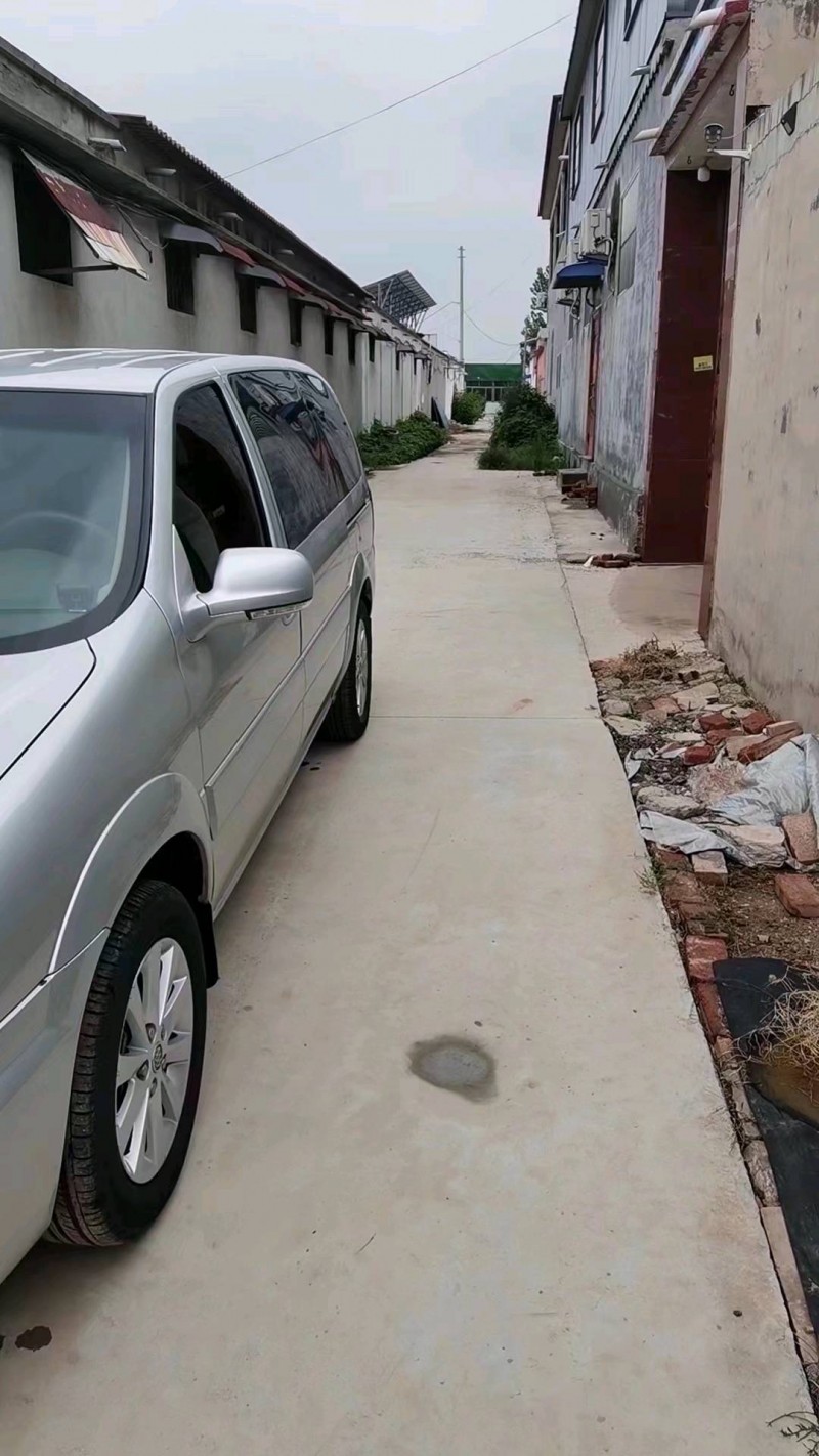 枣庄17年别克GL82