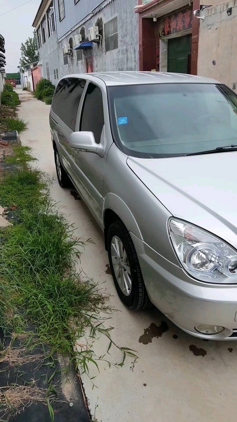 枣庄17年别克GL83