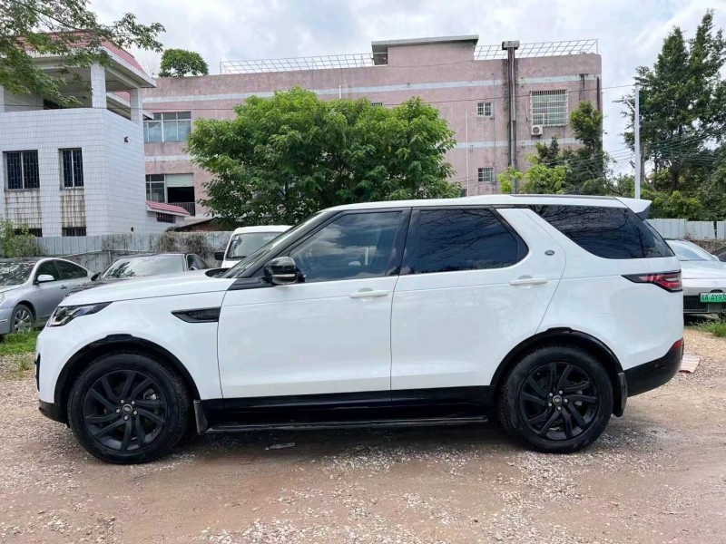 广州20年路虎发现8