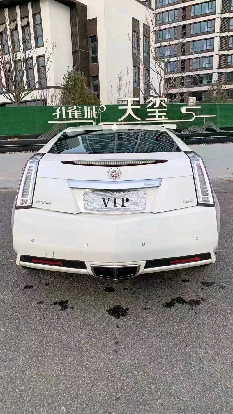 廊坊12年凯迪拉克CTS9
