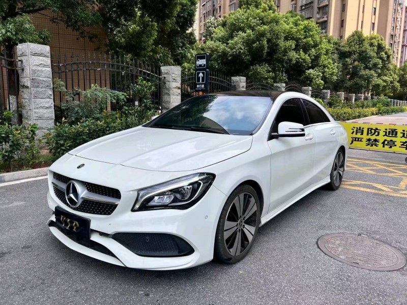 邯郸18年奔驰CLA3
