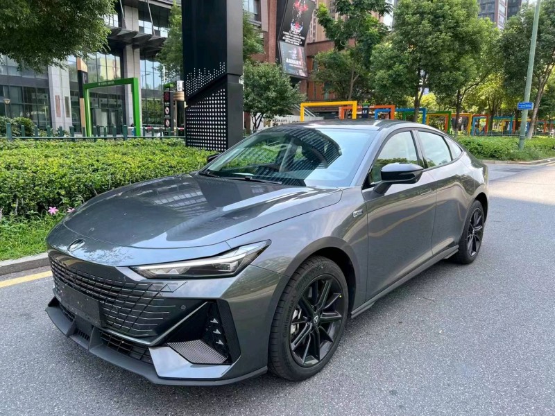 邯鄲23年長安汽車UNI-V3