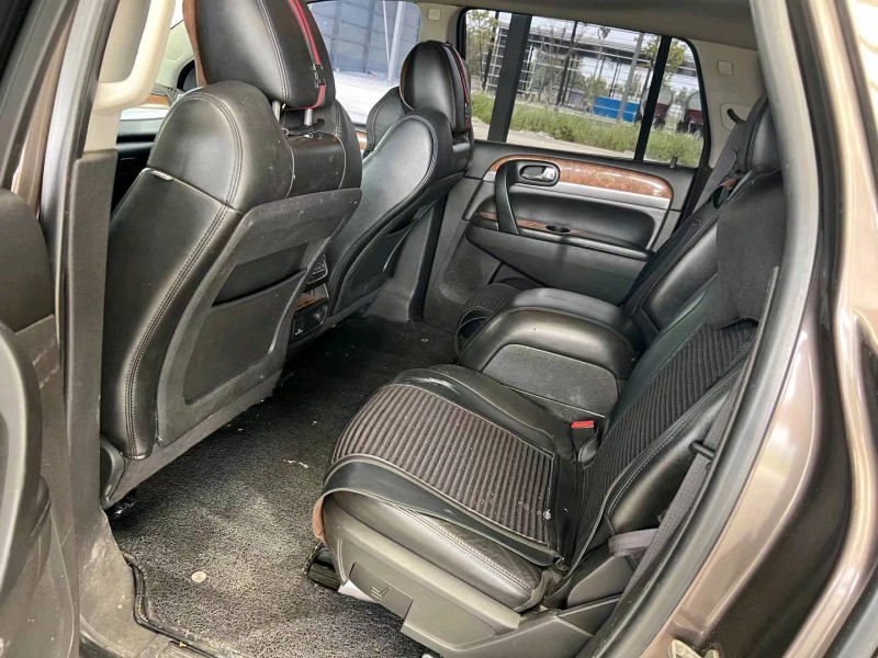 徐州11年别克昂科雷5