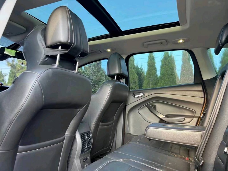 东营17年福特翼虎8