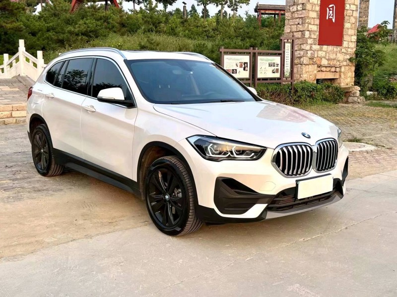 东营21年宝马X13