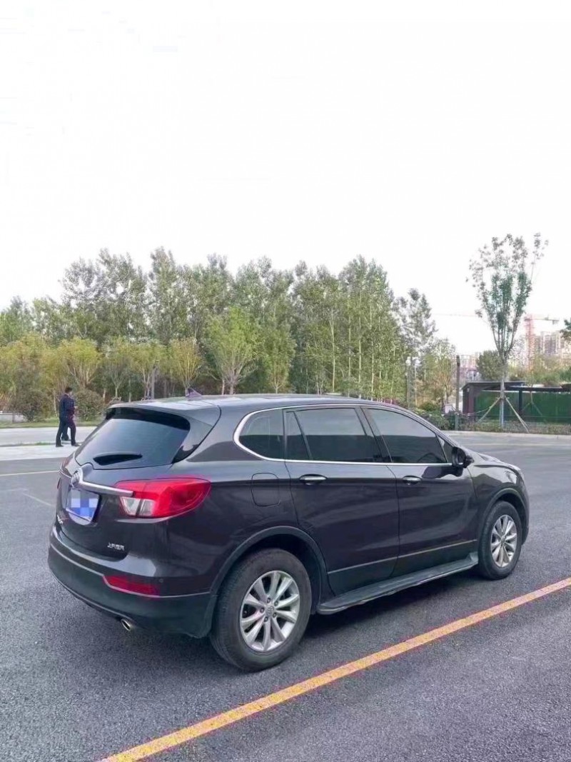 枣庄16年别克昂科威5