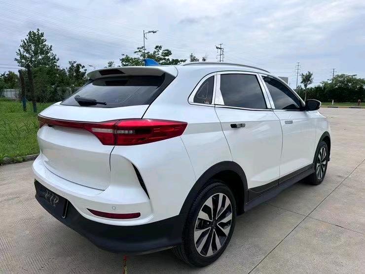 盐城21年威马汽车EX-58