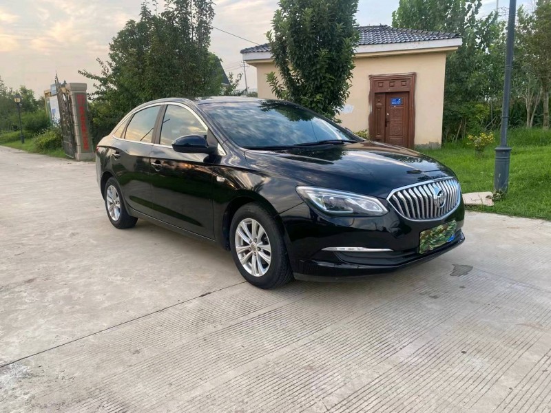 徐州16年别克英朗2