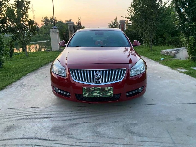 徐州11年别克君威1