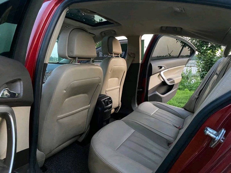 徐州11年别克君威6