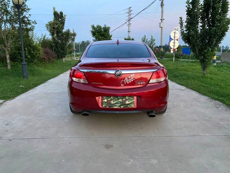 徐州11年别克君威9