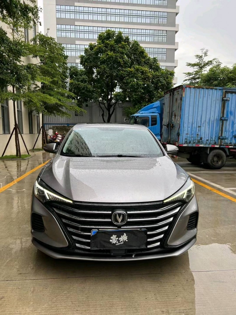佛山21年長安汽車逸動1