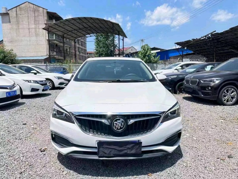 邵阳18年别克威朗1