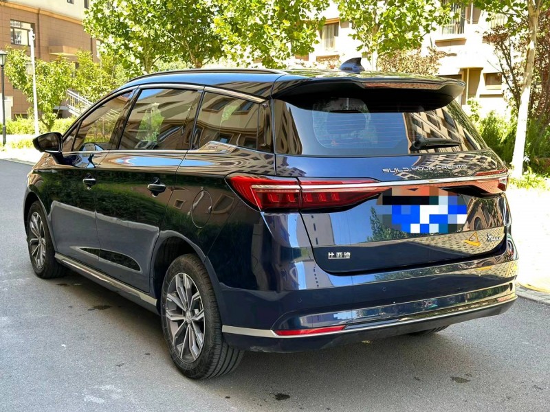 石家庄21年比亚迪宋4