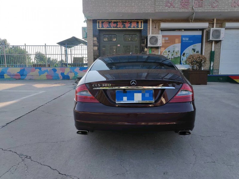 石家庄10年奔驰CLS9