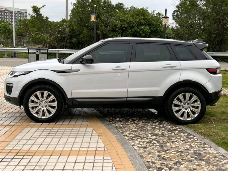 汕头18年路虎极光3