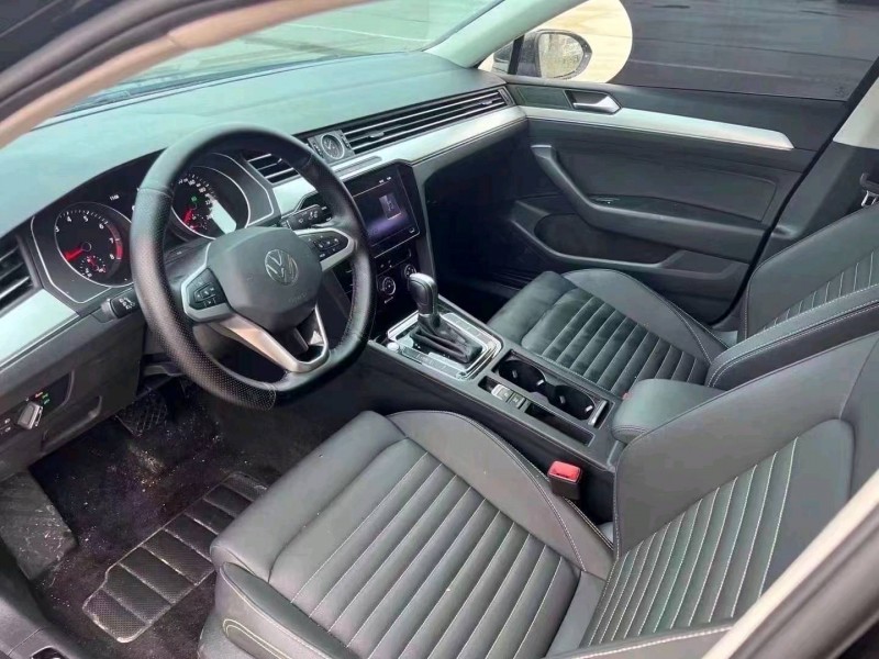 济南21年大众迈腾4