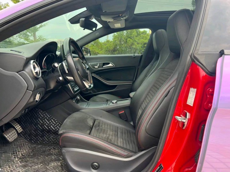 汕头16年奔驰CLA4