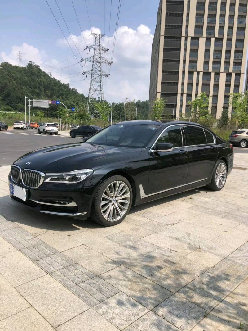 广州18年宝马7系3