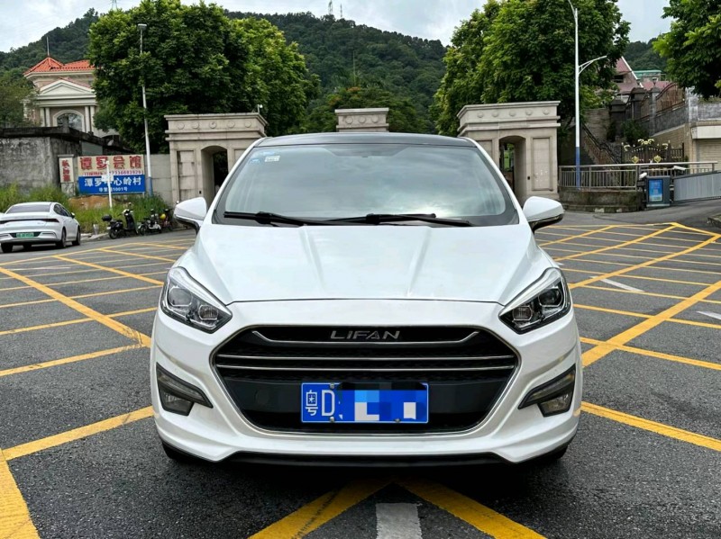 广州18年力帆汽车轩朗1
