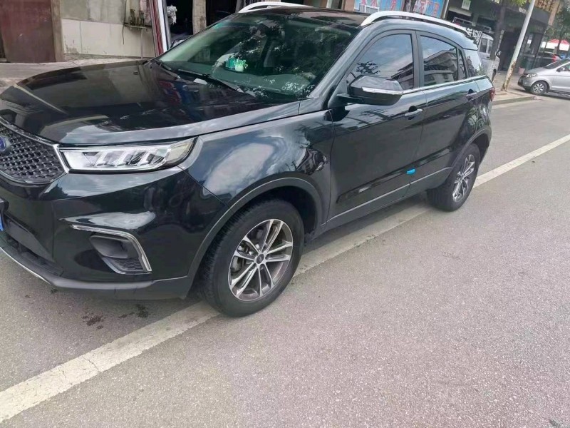 邵阳19年福特领界5