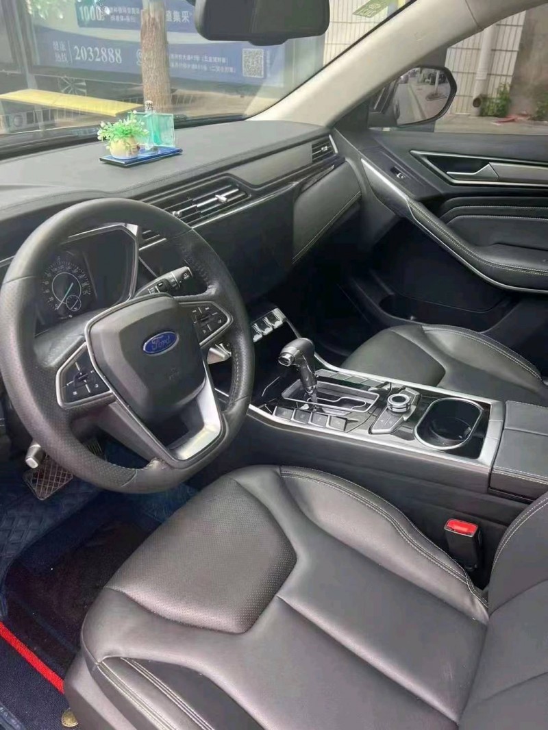 邵阳19年福特领界7