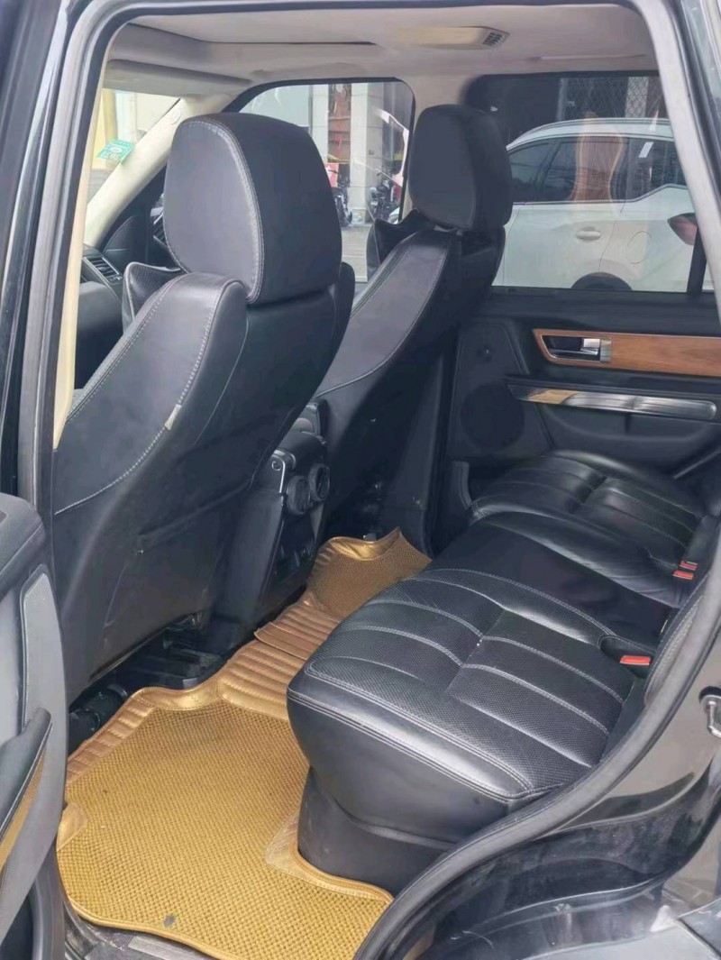 广州13年路虎揽胜运动4