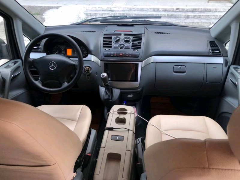 广州14年奔驰威霆5