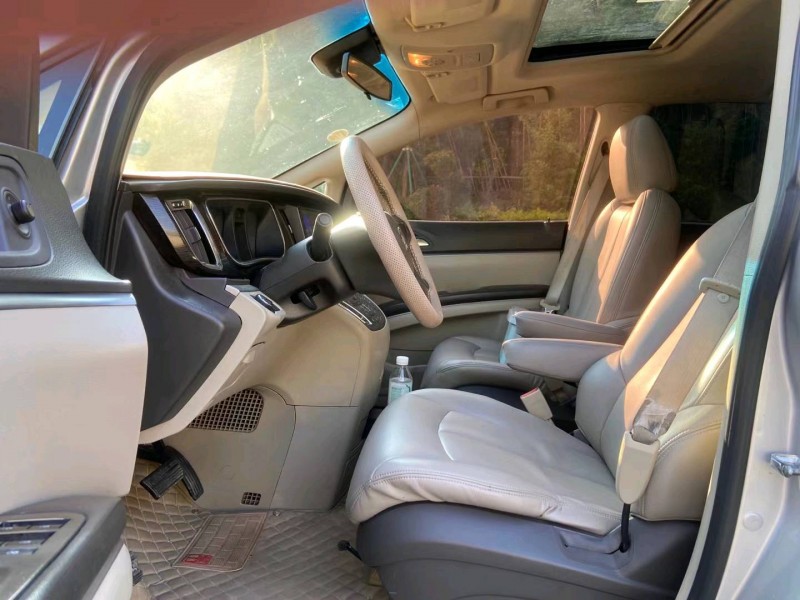 广州11年别克GL87