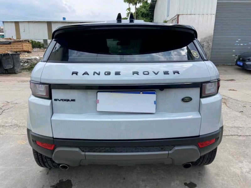 广州18年路虎极光9