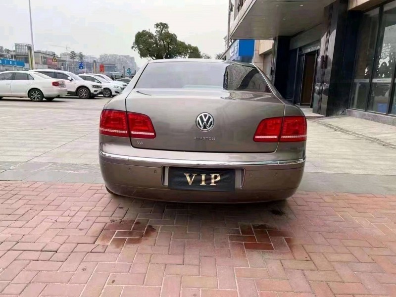 衡阳14年大众辉腾5