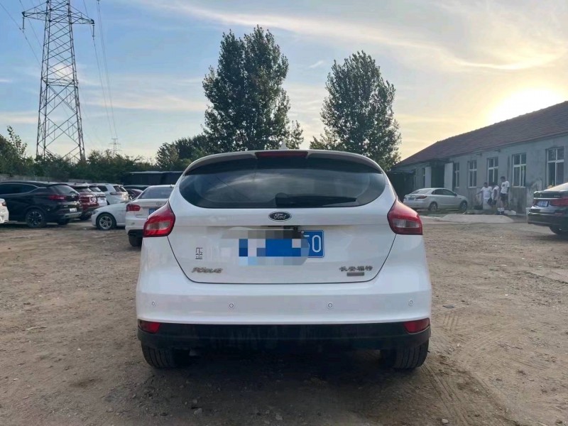 枣庄18年福特福克斯6