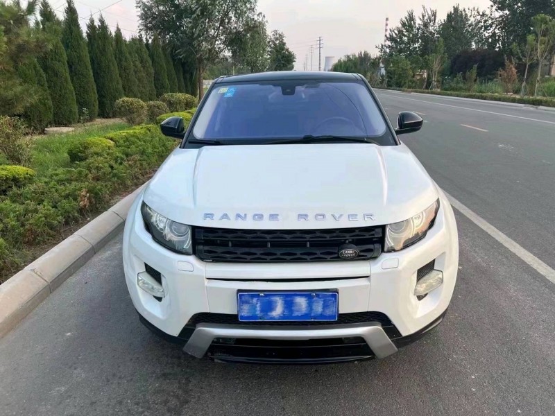 东营15年路虎极光1